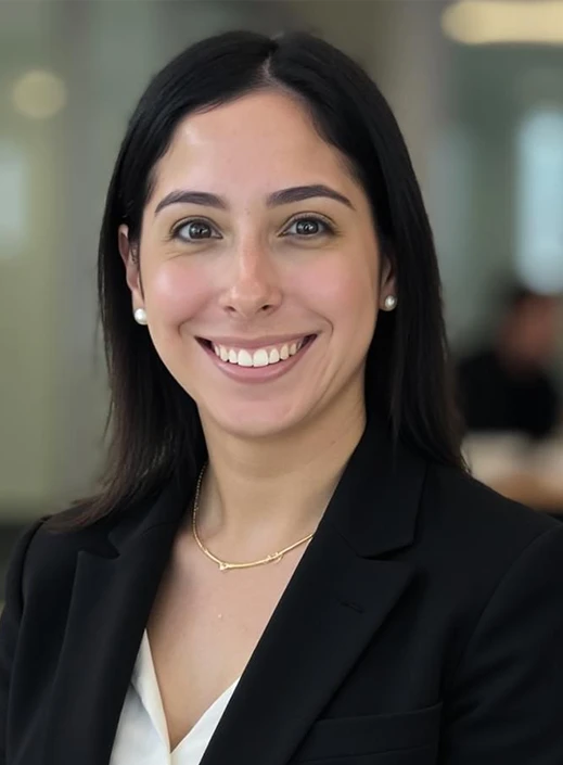 Head shot of Kassandra Cabrera